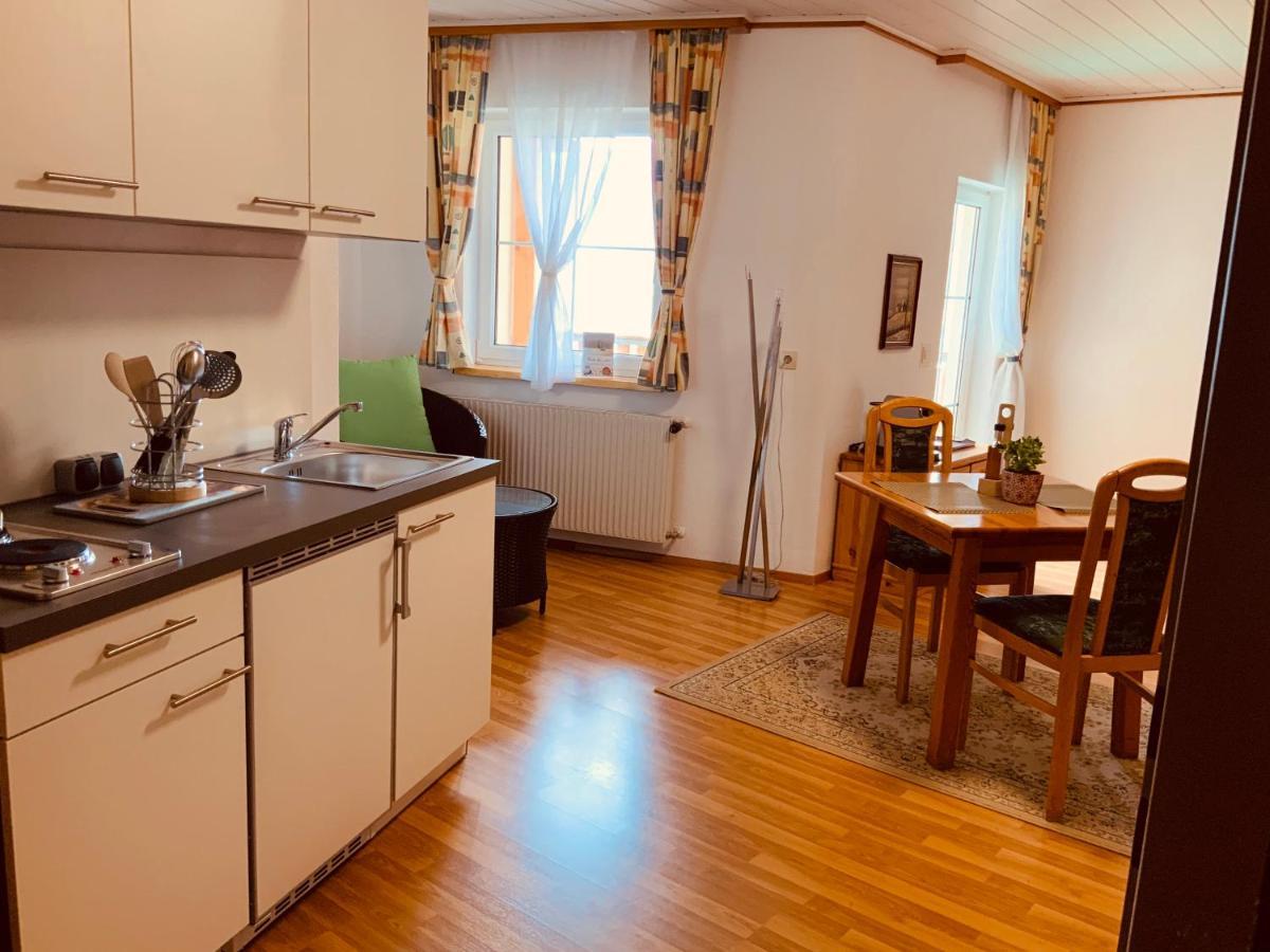 Motel Brunner Apartments & Zimmer Bad Eisenkappel Dış mekan fotoğraf