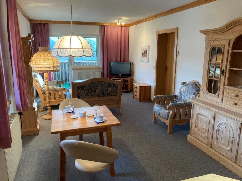 Motel Brunner Apartments & Zimmer Bad Eisenkappel Dış mekan fotoğraf