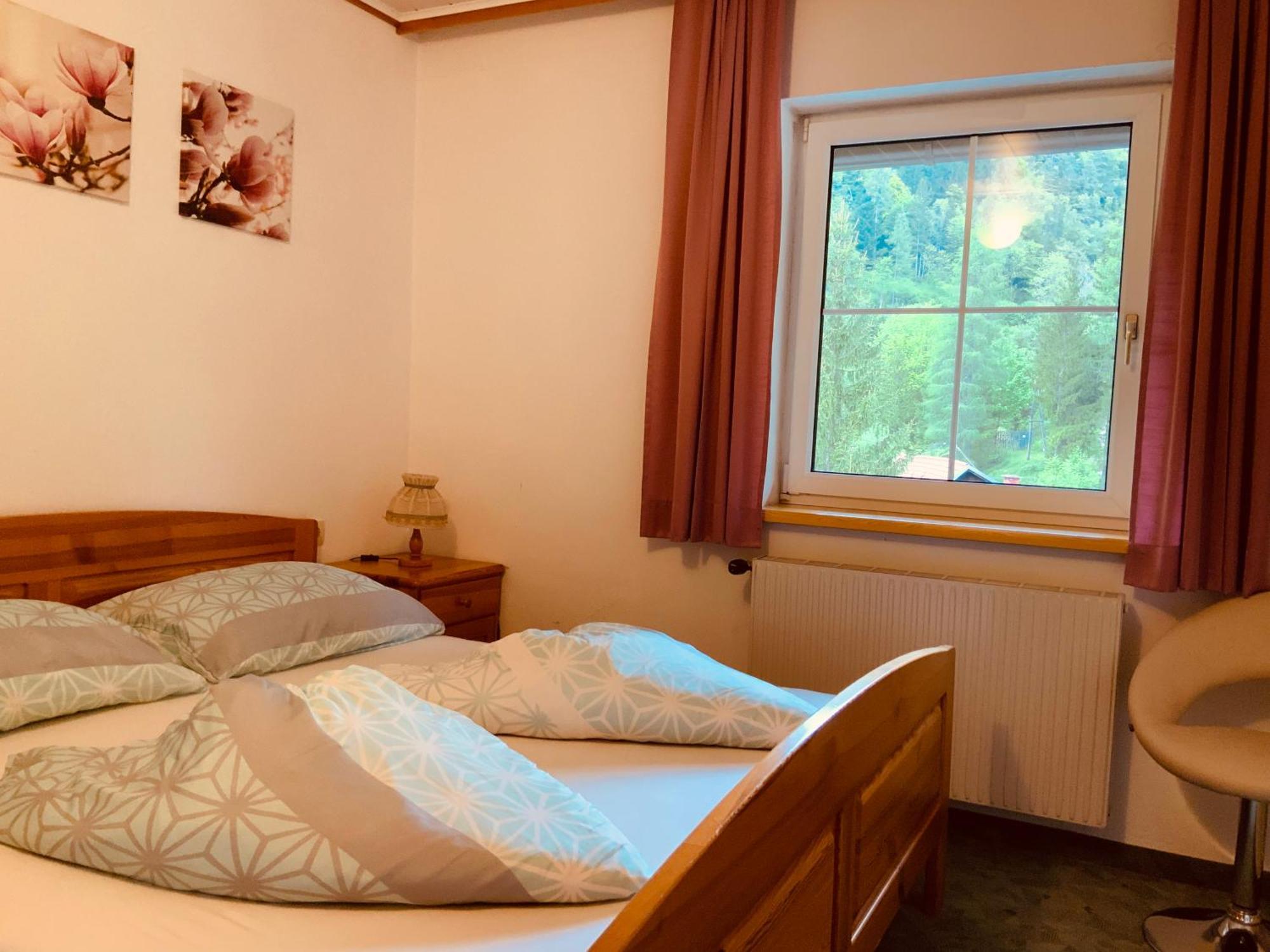 Motel Brunner Apartments & Zimmer Bad Eisenkappel Oda fotoğraf